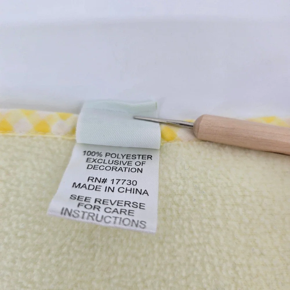 VTG Circo Baby Blanket Huggy Bugs Caterpillar Embroidered Fleece Gingham Yellow